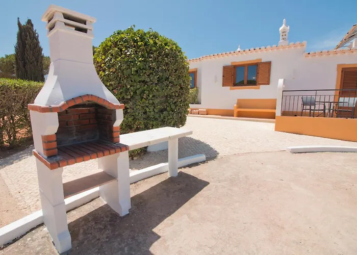Alojamento de Turismo Selvagem Casa Da Ladeira Branca