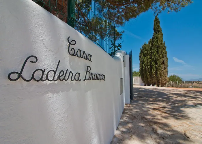 Casa Da Ladeira Branca *
