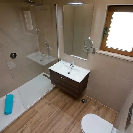 Деревянный коттедж Casa Da Ladeira Branca *